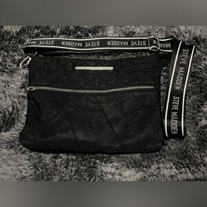 Steve Madden Black Puffer Crossbody